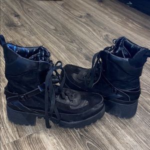 PLT Karmel Black Biker Boots